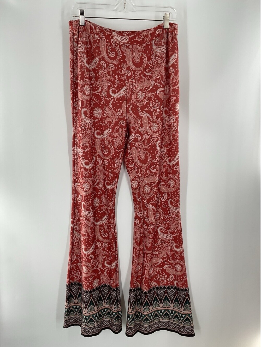 SHEIN Women’s Size Large Flare Pants Colorful 114